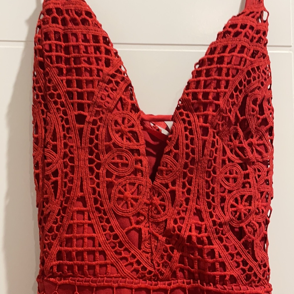 Red lovers & friends dress - Picture 2 of 5